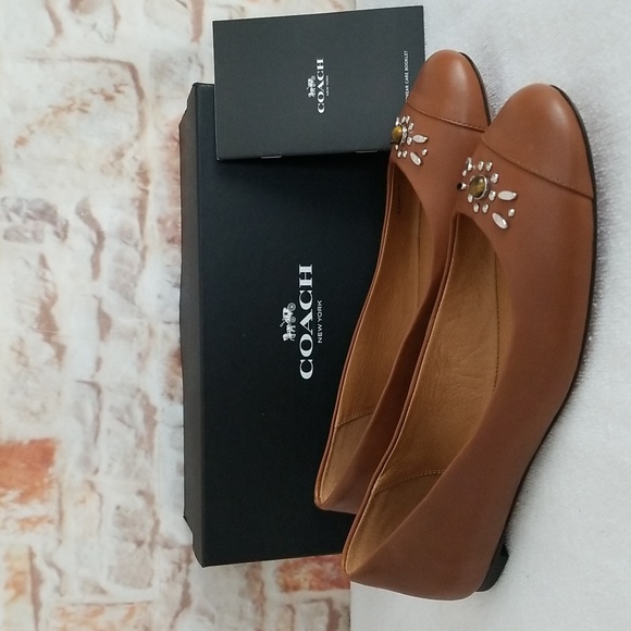 New Coach Farrell Leather Embellished Flats - Picture 1 of 10
